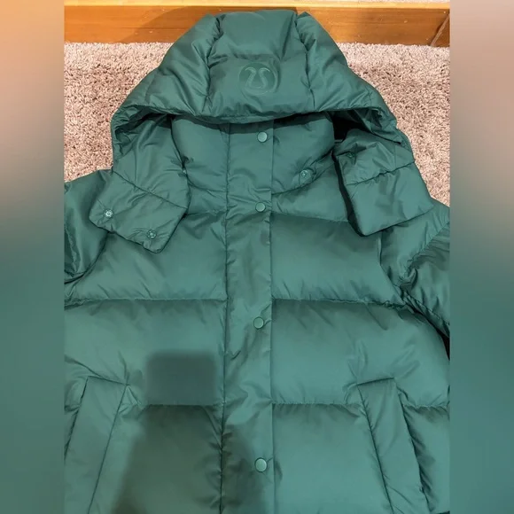 Lululemon Wunder Puff Puffer Jacket in Everglade Green - Size 8 - Picture 9 of 16